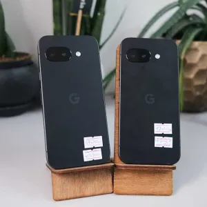 GOOGLE PIXEL 9A 128GB obsidian NEVERLOCK  асортимент