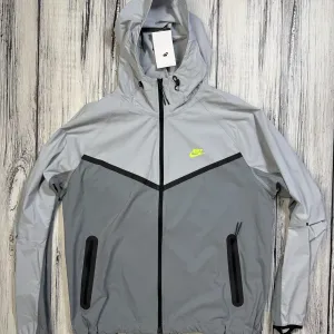 Nike Tech Woven Ветровка куртка XL размер XXL (2XL)