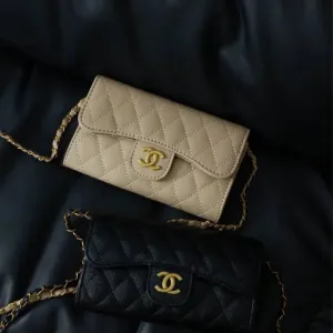 Компактна сумочка Chanel, клатч Chanel