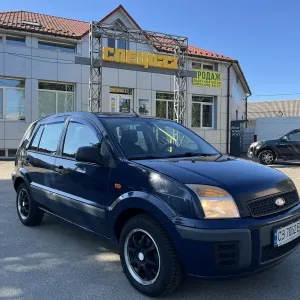 Продам Ford Fusion 2010 року.