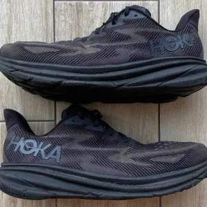 Бігові кросівки Hoka Clifton 9, 49 / 32 см