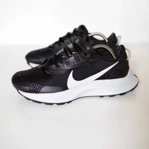 Кросівки Nike Pegasus Trail 3 DA8698 001 оригінал 38,5 розмір ідеальні