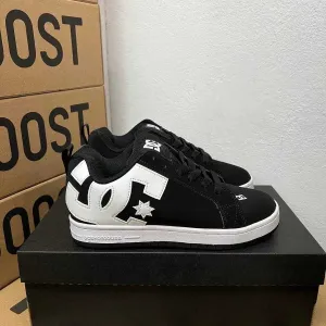 Женские кроссовки DC Black "Classic" Размеры 36-41