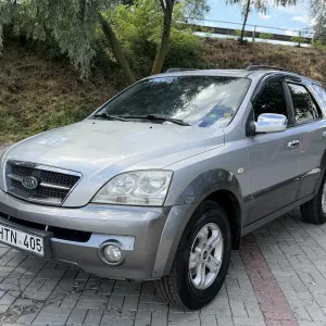 Kia Sorento 2.5 дизель Автомат 4x4 продам или обмен