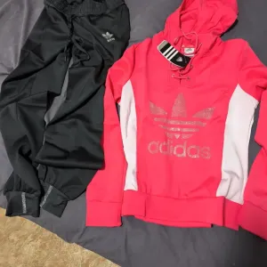 Новий спорт.костюм Adidas. 450 грн.Розмір С