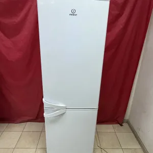 Холодильник Indesit SB 185