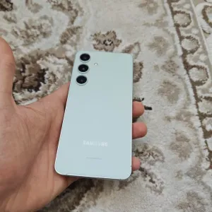 Samsung s24 256 Snapdragon