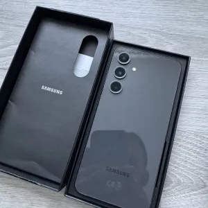 Samsung Galaxy S24 FE 8/256