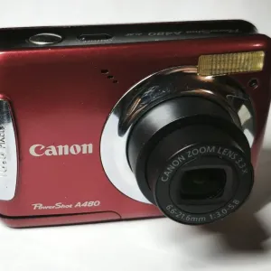 Цифровий фотоапарат Canon PowerShot A480 (Червоний / Red) — Винтажна Y2K цифра / Digicam