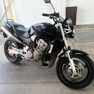 Honda Hornet 900