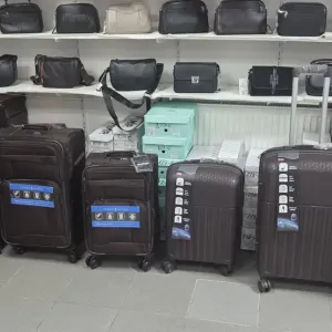валізи попіпропілен та тканеві модні стильні