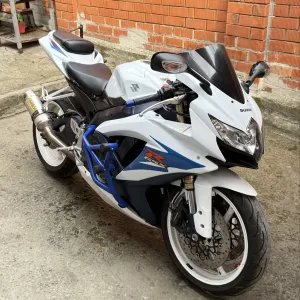 Suzuki GSX-R 600 К9 Состояние!