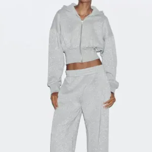 Zara,  спортивні  костюми, різні моделі