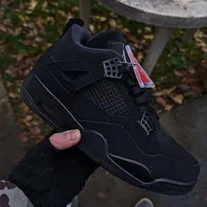 Чоловічі кросівки Nike Air Jordan 4 "Full Black Cat" Розміри 40-45