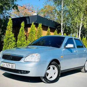 Хозяйская LADA Priora с маленьким пробегом