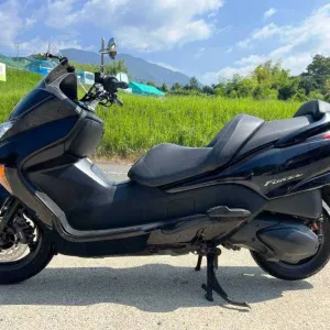 Скутер Honda Forza 250 MF08 без пробігу по Україні в Артмото Кременчук