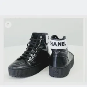 Chanel ботінки сапоги  кросівки