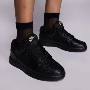 Кросівкі жіночі.  Шкіряні. NIKE DUNK LOW.  Оригінал