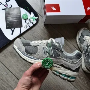Женские кроссовки New Balance 2002R Protection Pack 'Rain Cloud' 36-40