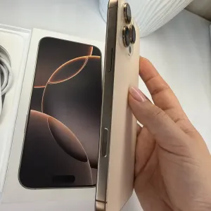 Iphone 16 pro max 512gb NEVERLOCK Desert Titanium (Пустынный титан) фізичка сімкарта + esim повністю робочий без ремонтів
