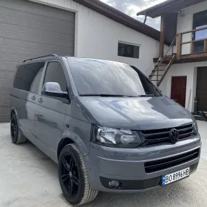В продажі Volkswagen T 5