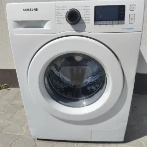 Пральнa  машина Samsung  з Європи 7 кг.Класний стан.