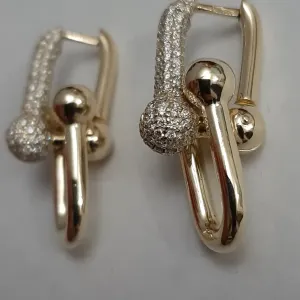 1.18 ct E / VVS Excellent натуральные бриллианты, золотые серьги.
