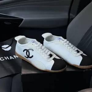 Кеди Chanel білого кольору теніски Шанель стильні розмір 39, 40 снікерси Шанель