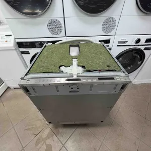 Нова посудомийна машина