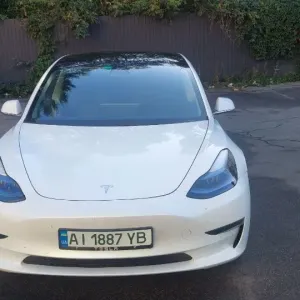 Tesla 3 dual motor