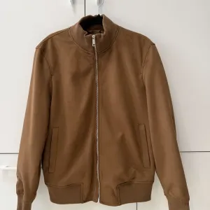 Куртка бомбер Zara замшева коричнева S