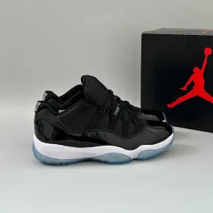 Бомбічні кросівки чоловічі Jordan 11 cement grey low кроссовки мужские