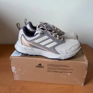 Новые ОРИГИНАЛ оригінал кроссовки кросівки Adidas адидас Terrex Tracefinder 2 Clima