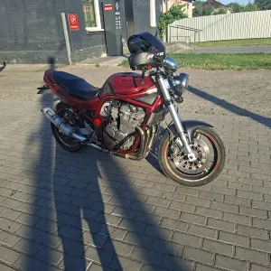 Suzuki jsf600 bandit