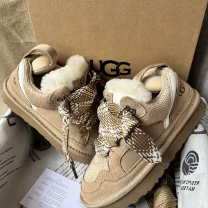 Ugg Lowmel Sand трендові жіночі уггі ловмел ловмели бежеві теплі зимові