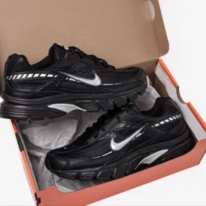 Кросівки чоловічі Nike Initiator Black