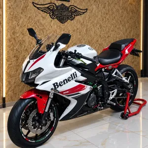 benelli 302 r sport