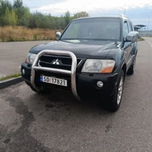 Mitsubishi Pajero Wagon 3 GLS DI-D