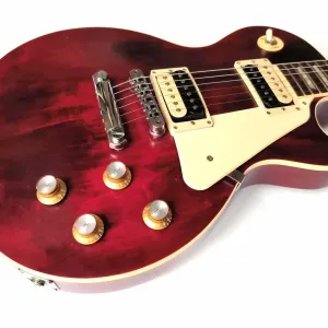 $2390 Gibson Les Paul Traditional Pro V '2021 Satin Wine Red w/case