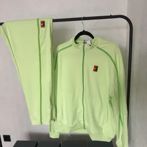 Костюм Nike Court Heritage Оригінал L розмір FZ6925-360 FZ6928-360