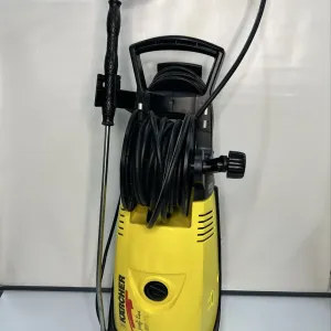 Професійна мийка karcher HD 650SX