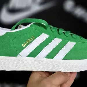 Чоловічі кросівки Adidas Gazelle Green(Оригінал)Розміри:38-24,5см і 42-26,5см