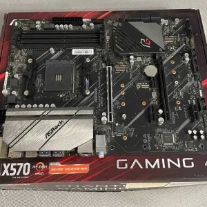 Материнська плата ASRock X570 Phantom Gaming 4 AM4 DDR4