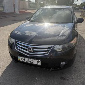 Honda acord 8 2008 avtomat