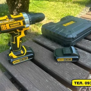 Шуруповерт аккумуляторный DeWalt 24в девольт Шурупокруп +2 акумм +кейс