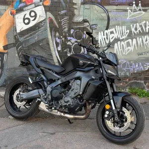 Мотоцикл Yamaha MT 09 2024 року