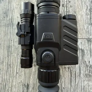 Цифровий нічний приціл GUIDE DR 30