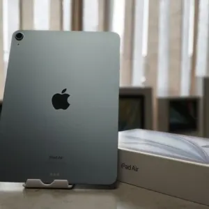 iPad Air 11 дюймів M3 на 128 ГБ, версія Wi-Fi, колір Blue / ЧИТАЙ ОПИС