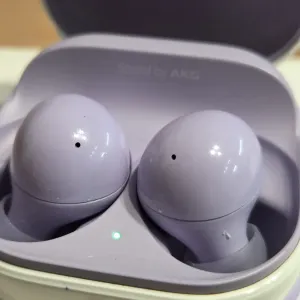 Наушники Samsung Buds2