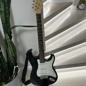 Електрогітара.  Fender Stratocaster. Made.in. U.S. A.